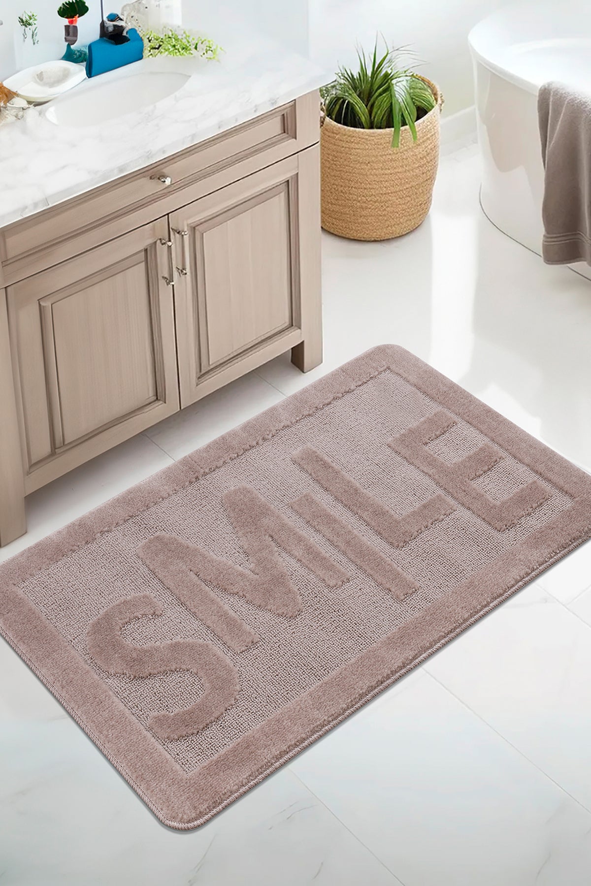 Doğal Kaymaz Taban Banyo Paspas Uzun Ömürlü Yumuşak Dokulu Su Emici Yıkanabilir Smile 60x100